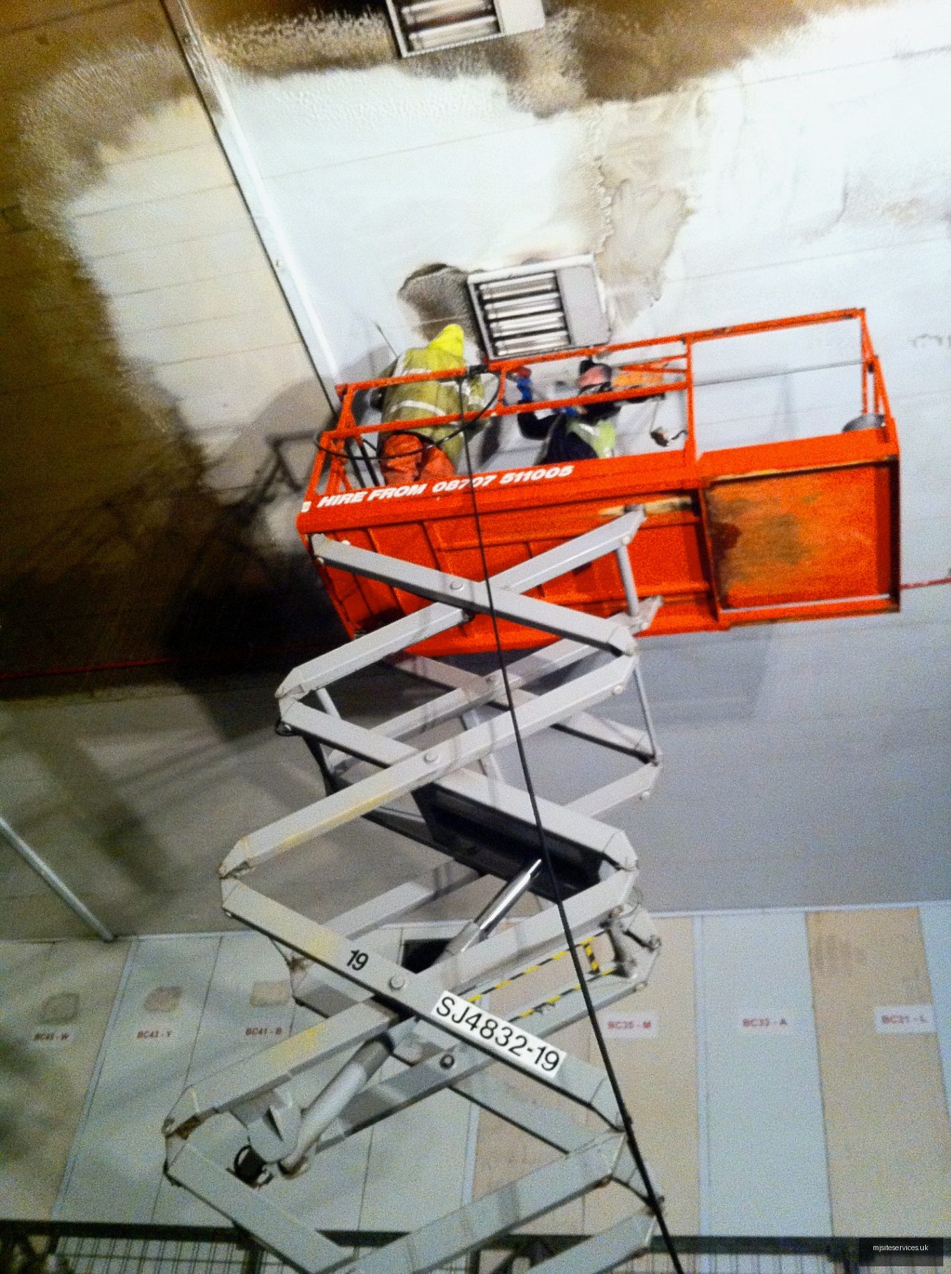 Industrial Ceiling Clean